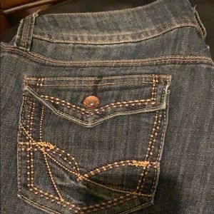 Ladies denim crop jeans